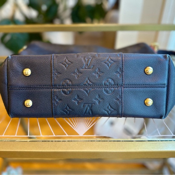 Louis Vuitton Authentic Leather Melie M. Emp. Marine Rouge Navy Blue & Red Bag - Picture 10 of 14